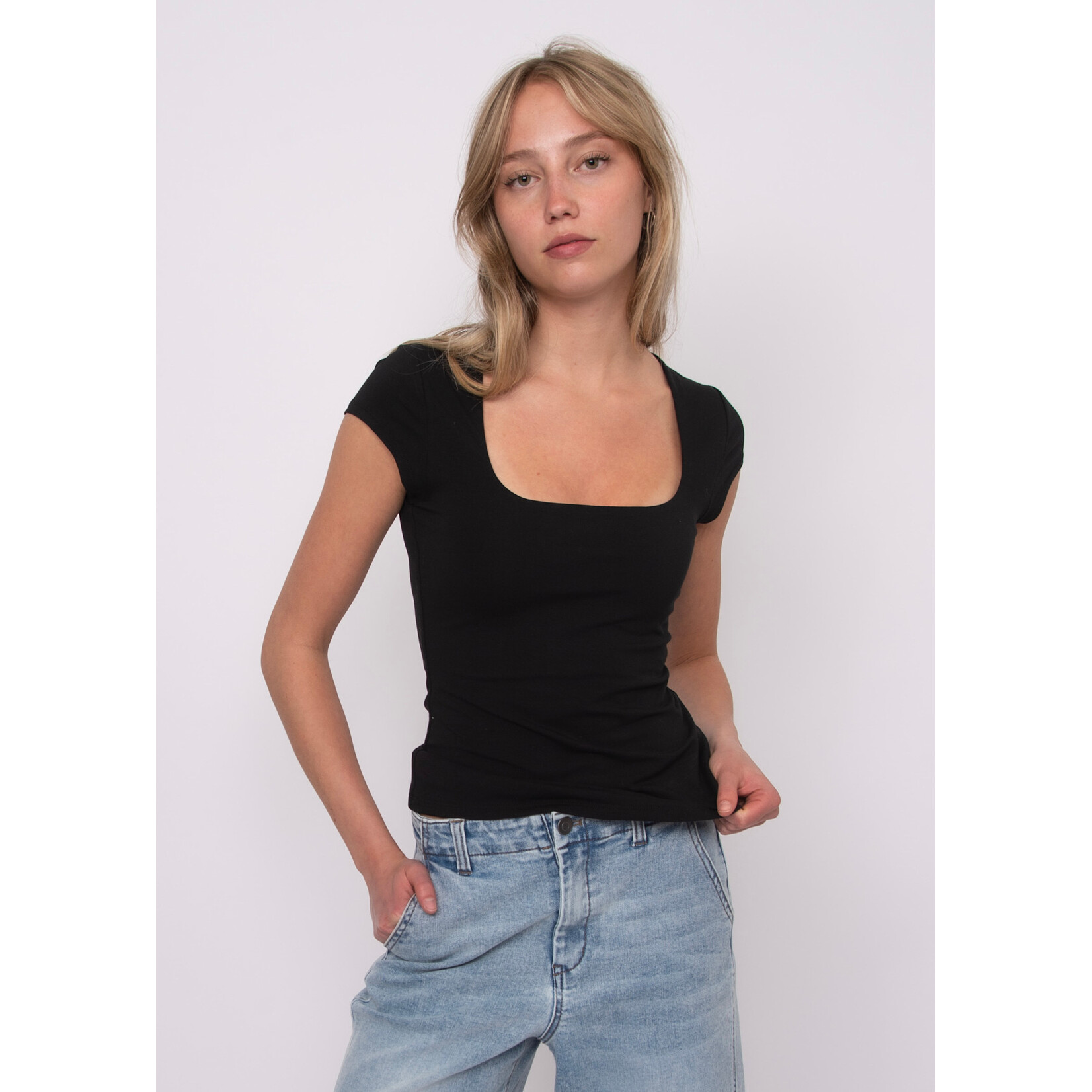 Rd Style Shayla Cap Sleeve Square Neck Top