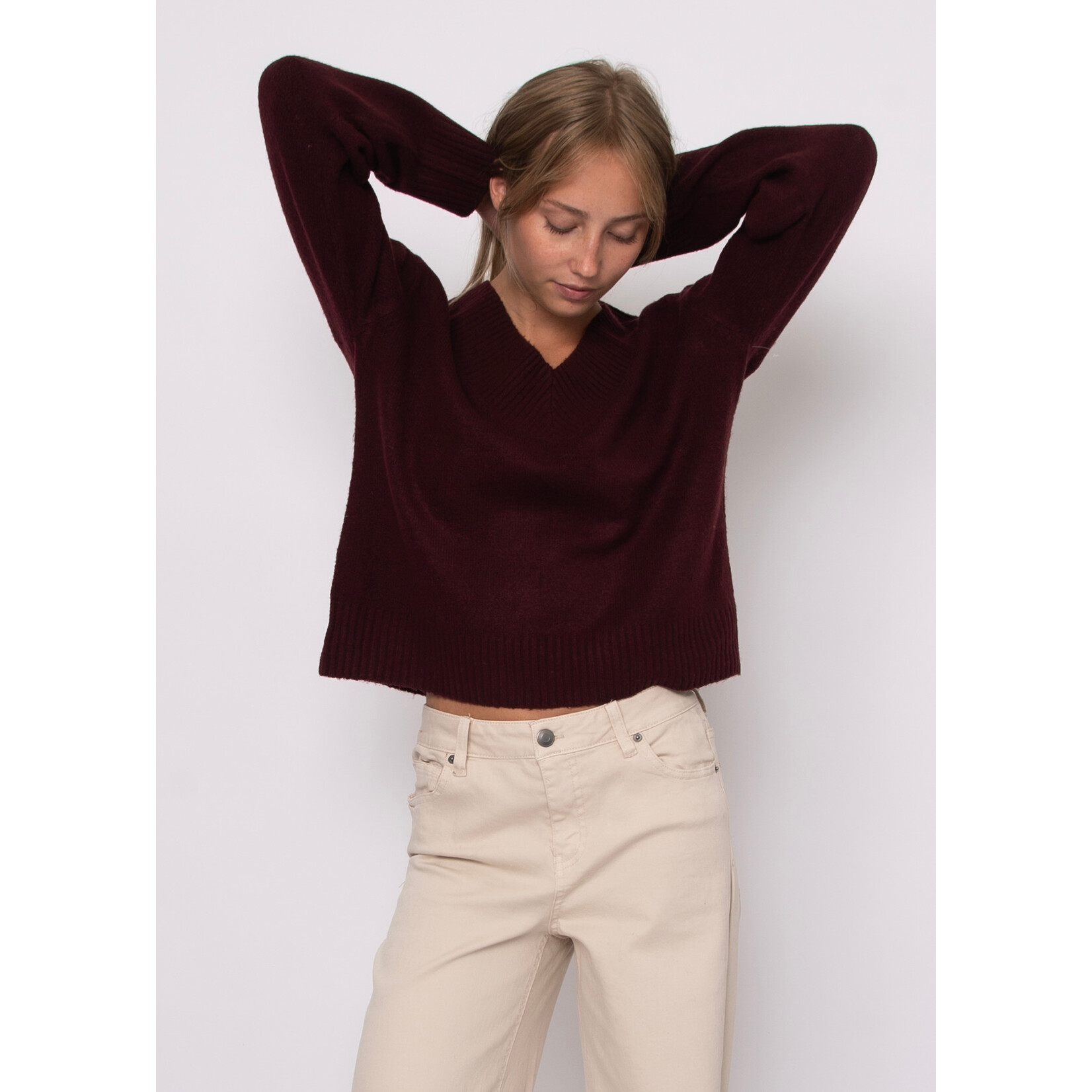 Rd Style Ida V-Neck Sweater