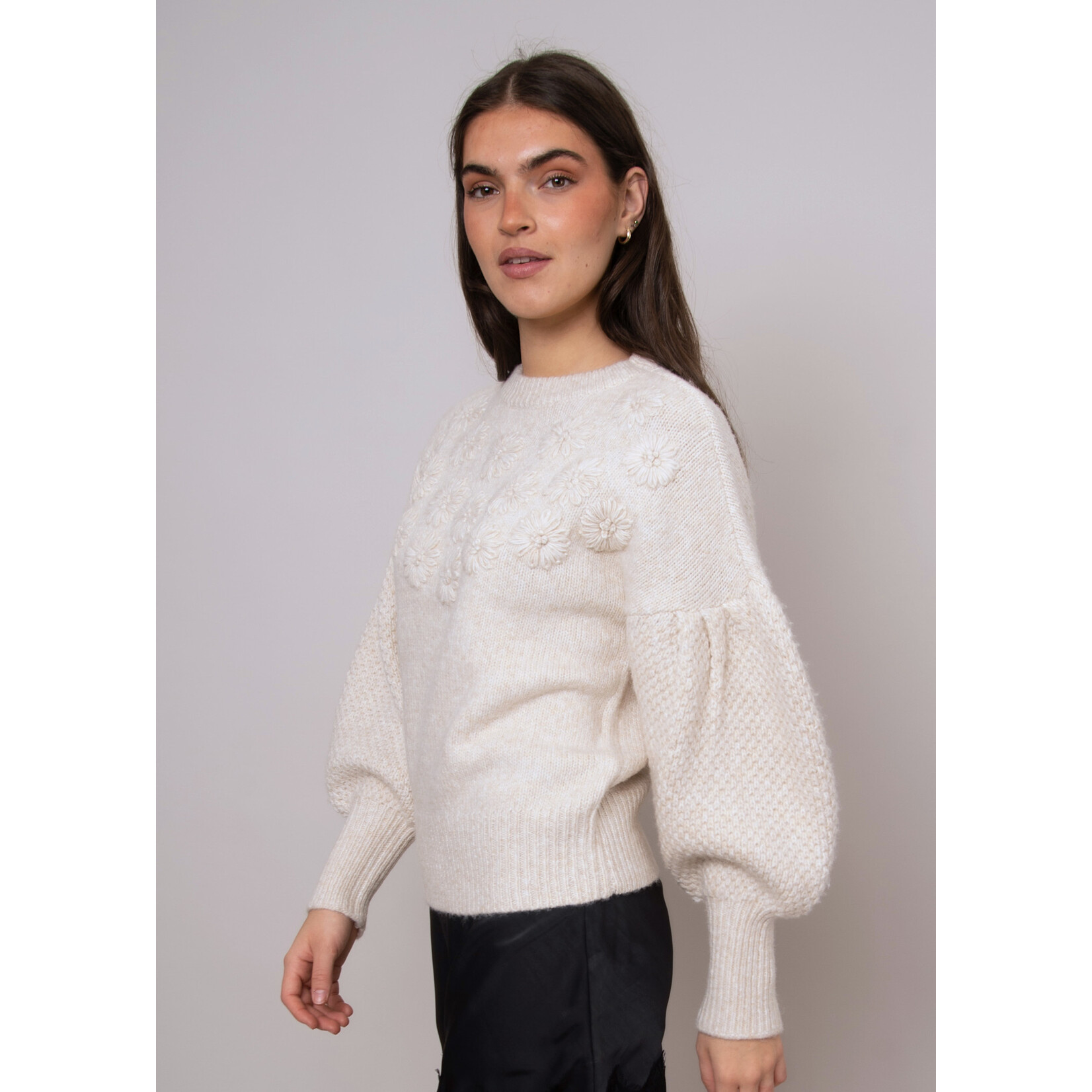 Rd Style Tallula Sweater With Embroidered Detail
