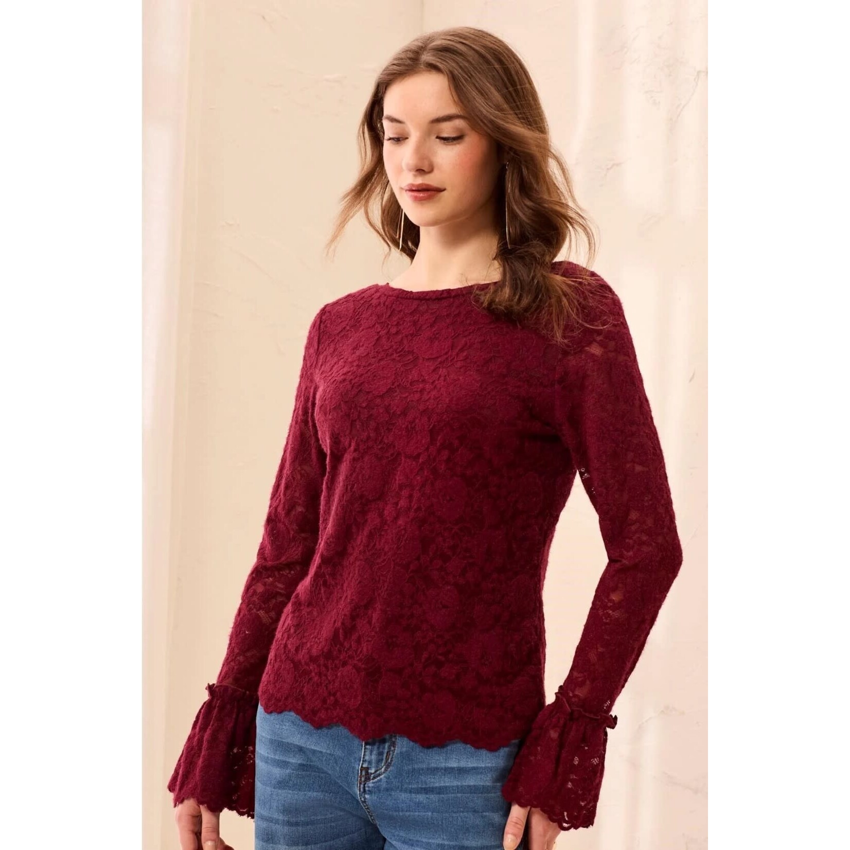 Tribal Wear 2 Ways Lined Lace Scallop Hem Top