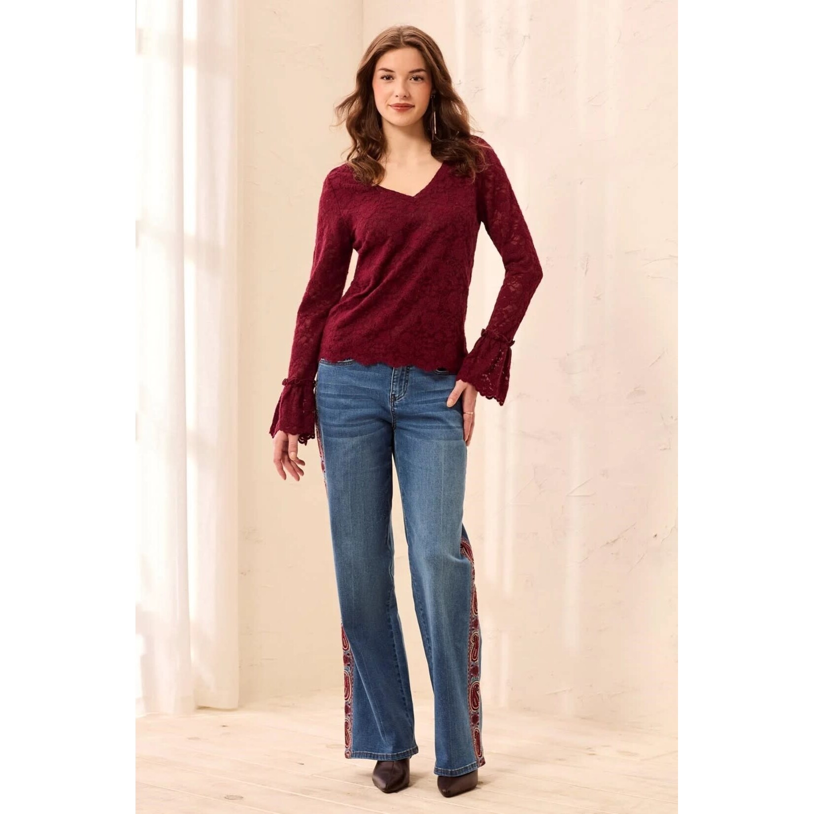 Tribal Wear 2 Ways Lined Lace Scallop Hem Top