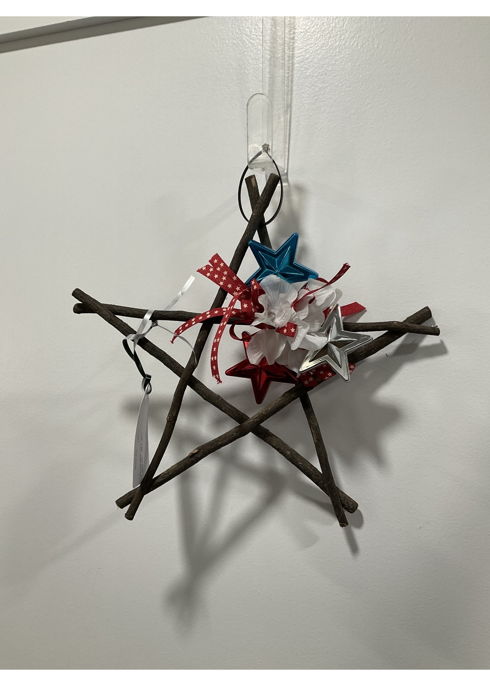 My New Favorite Thing 851 Stick Star Frame 12 in-Red White Blue Stars w/Red Star Ribbon