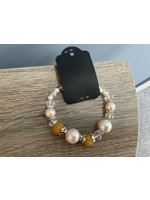 Our Twisted Dahlia B27 Bracelet Pearl Clear Beige Beads