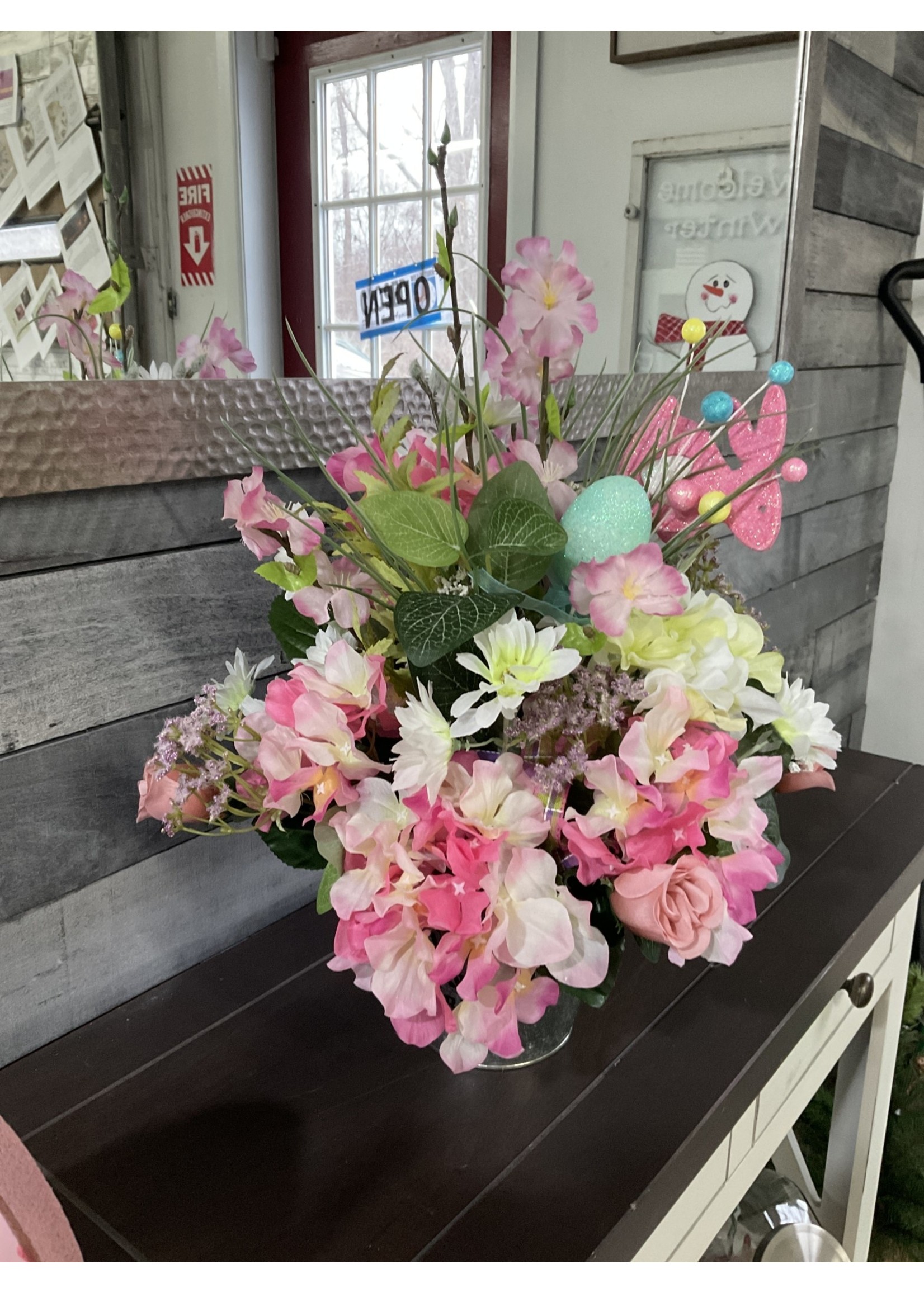 My New Favorite Thing Centerpiece Easter Pink Rabbit, Eggs and Pink Flowers