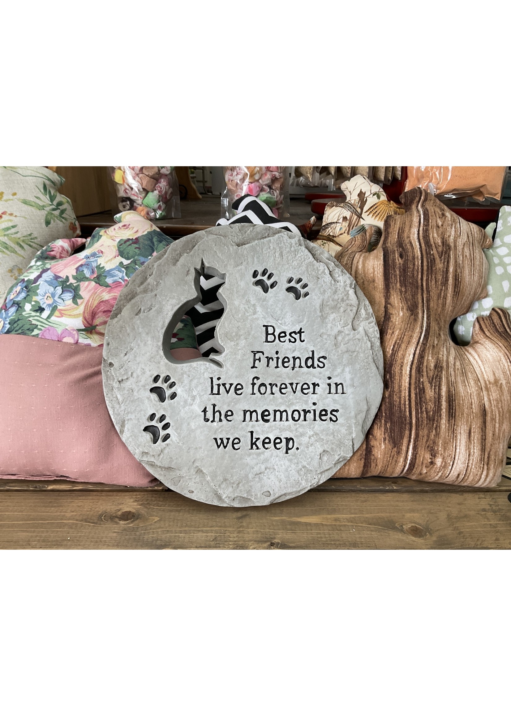 Exhart Cat Memorial Stone - Best Friends live forever