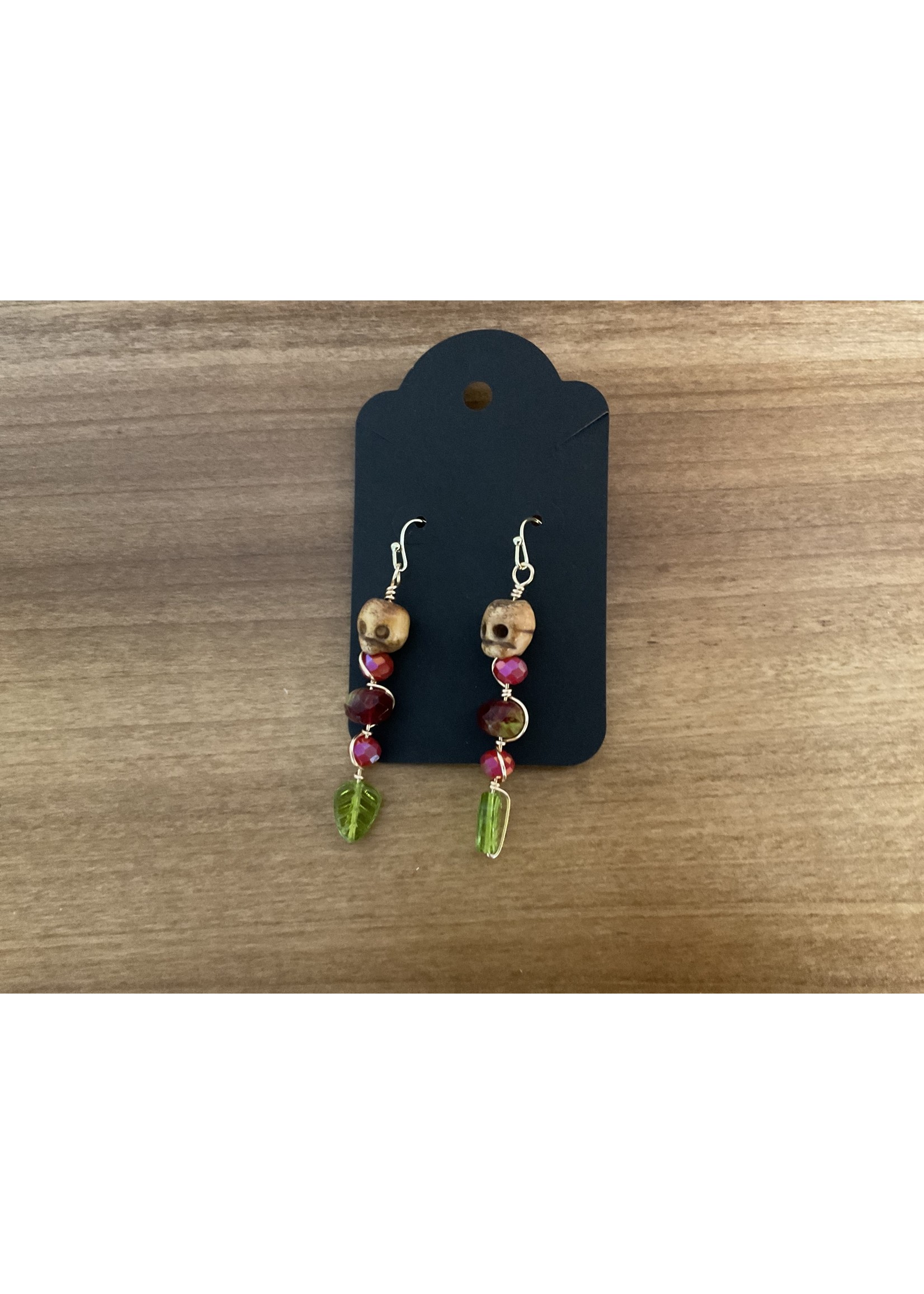 Our Twisted Dahlia SKE7 Small Skull Earrings - Red Bead and Green Leaf