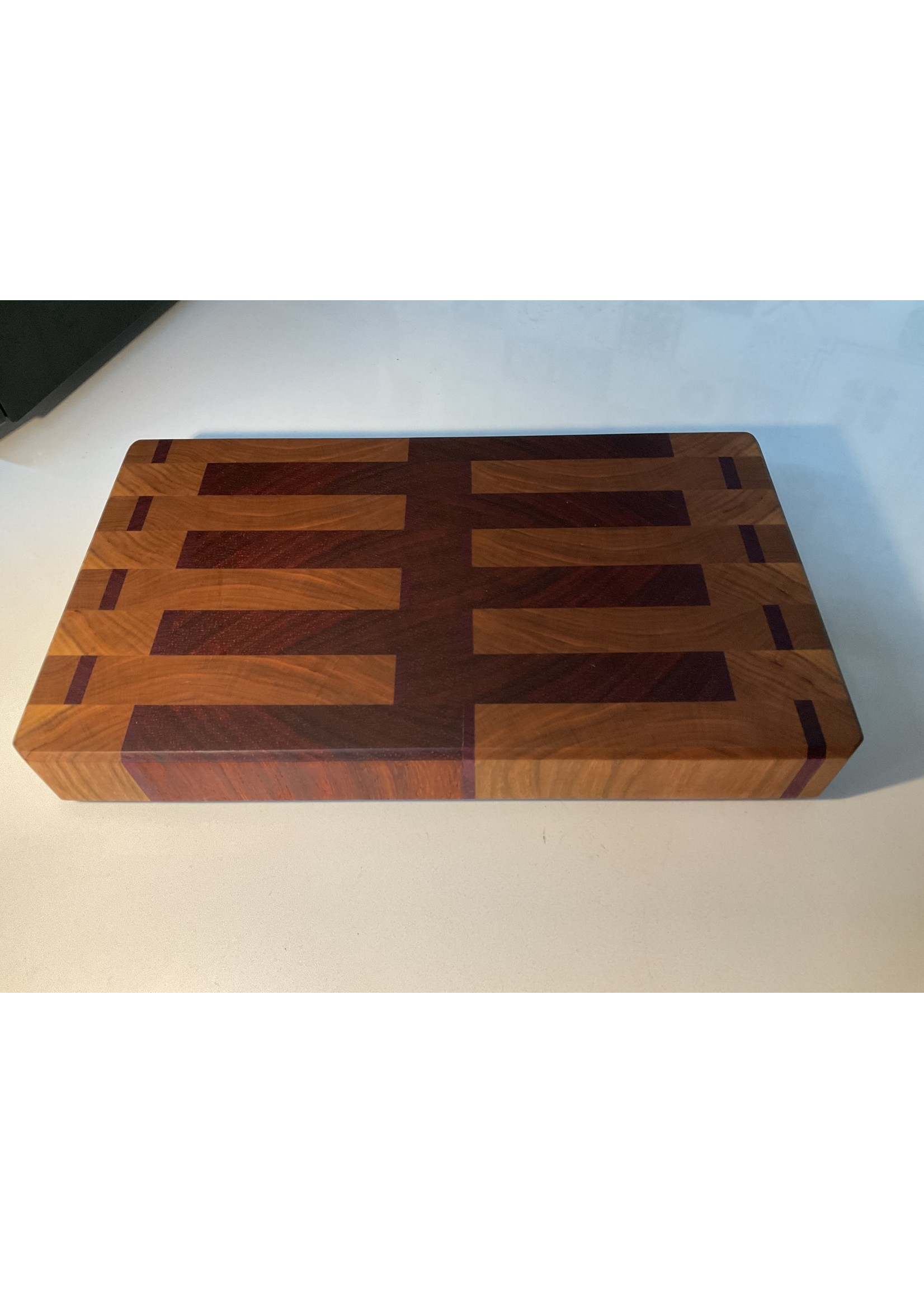 M098 Bar Engrain Cutting Board