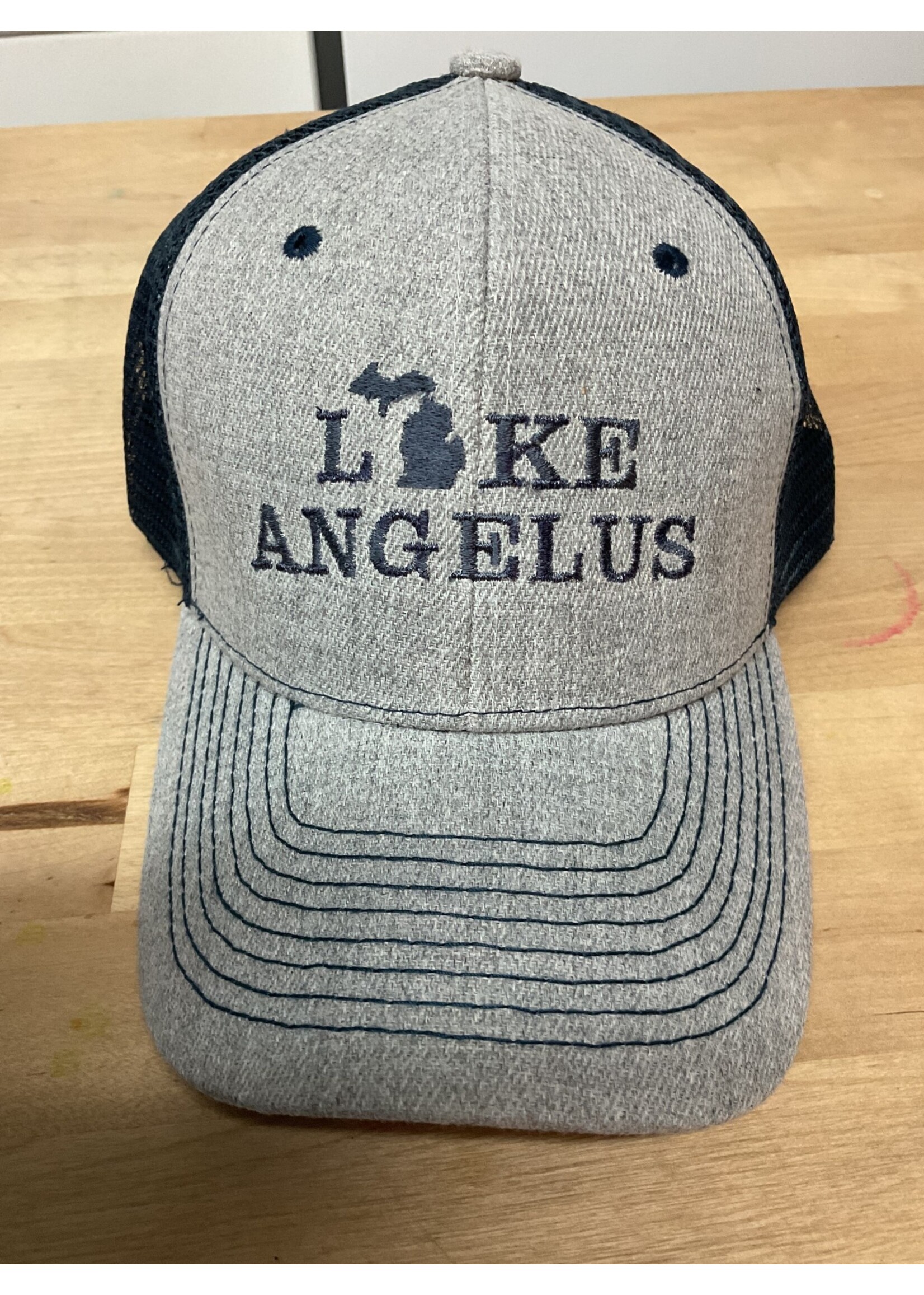 TM hat Lake Angelus