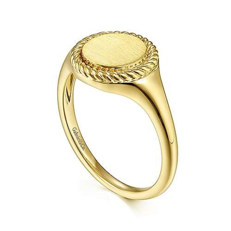 Gabriel & Co. 14K Yellow Gold Round Signet Ring with Twisted Rope Frame