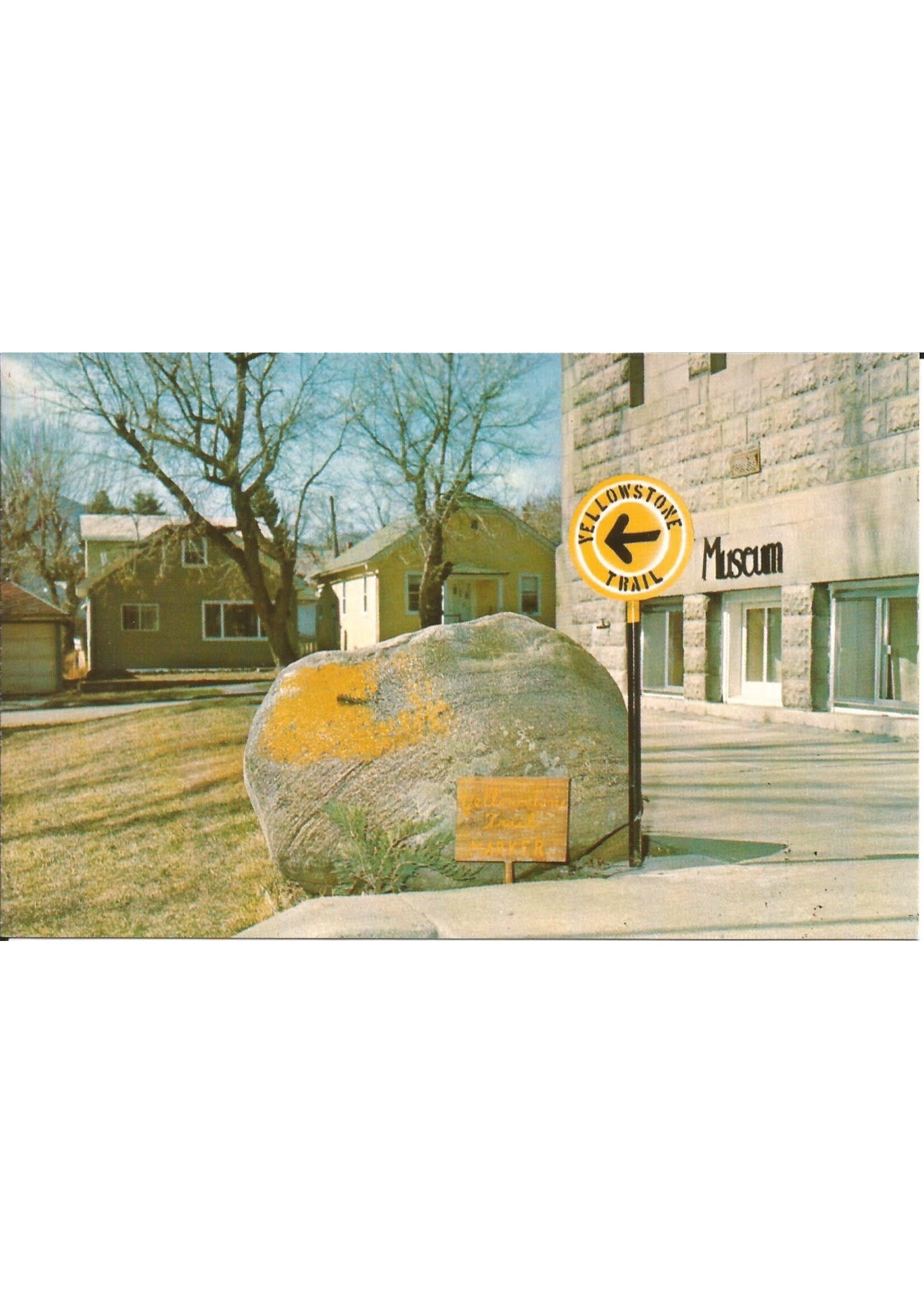 Postcard, Yellowstone Trail Marker