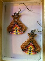 GV Earrings Tan Teepee