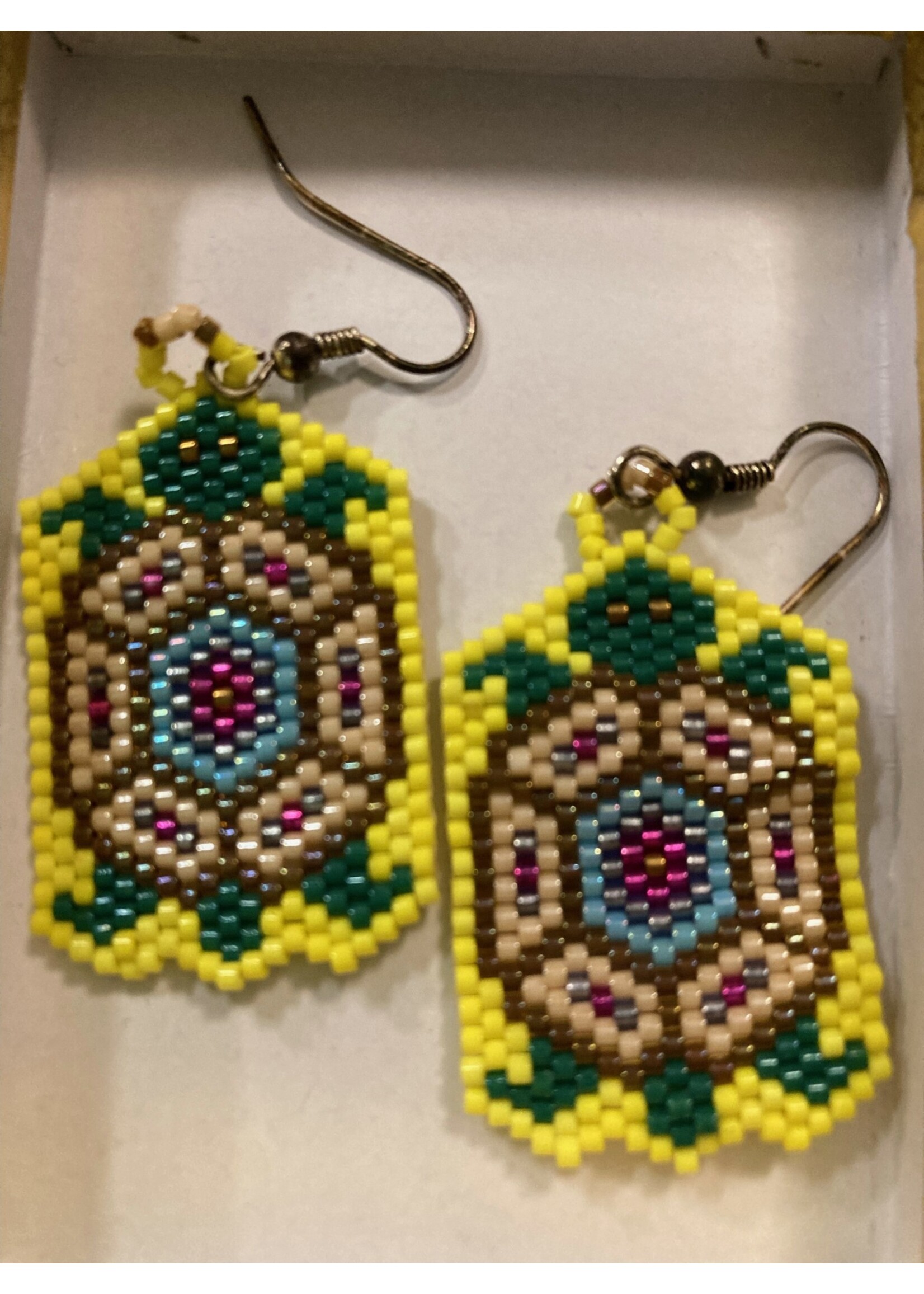 GV Earrings Yellow Turtle
