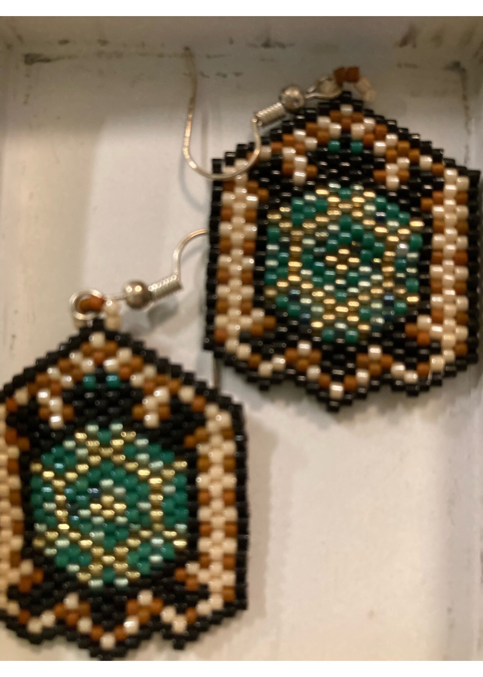 GV Earrings Gold Turtle