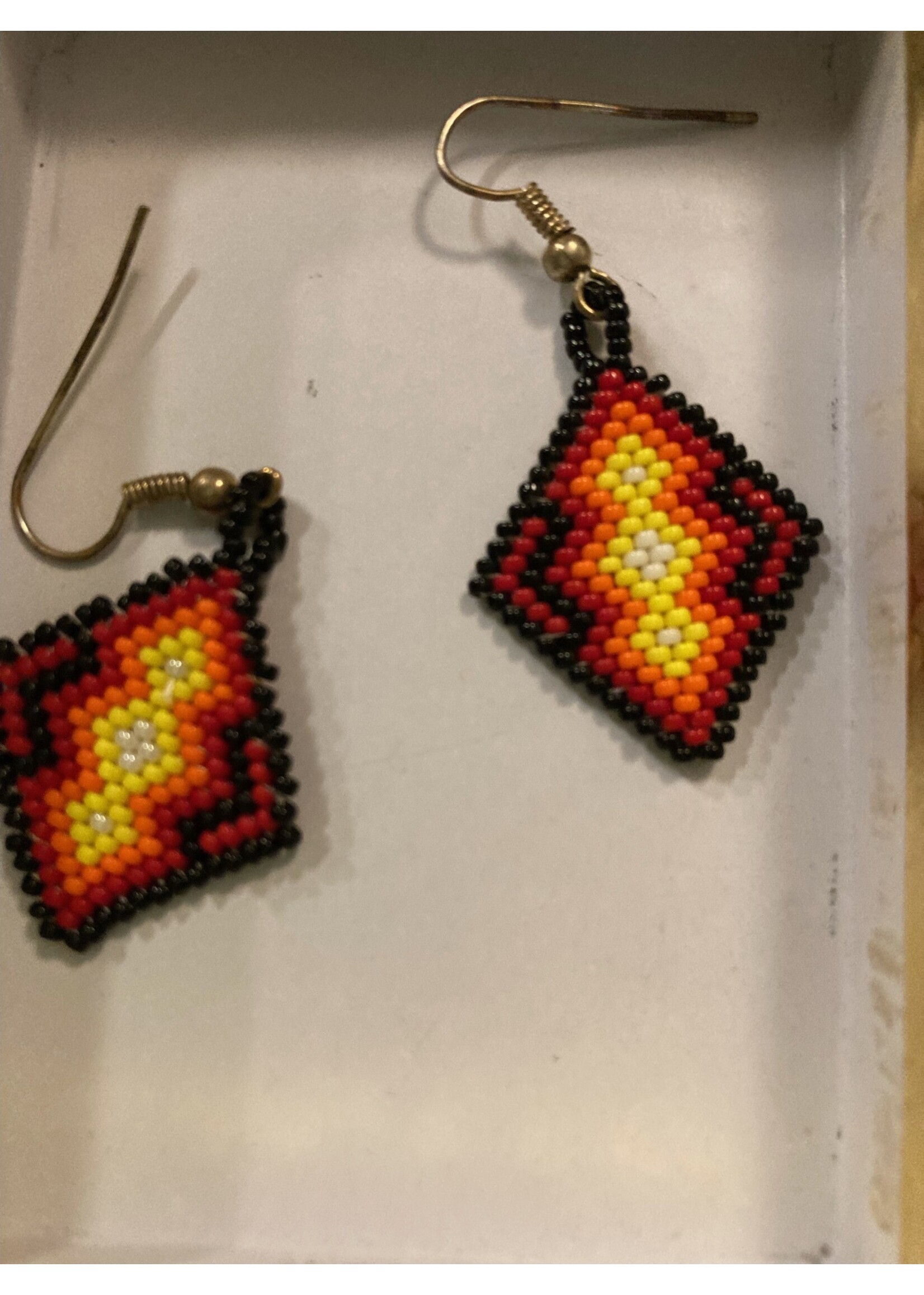 GV Earrings Fire Diamond