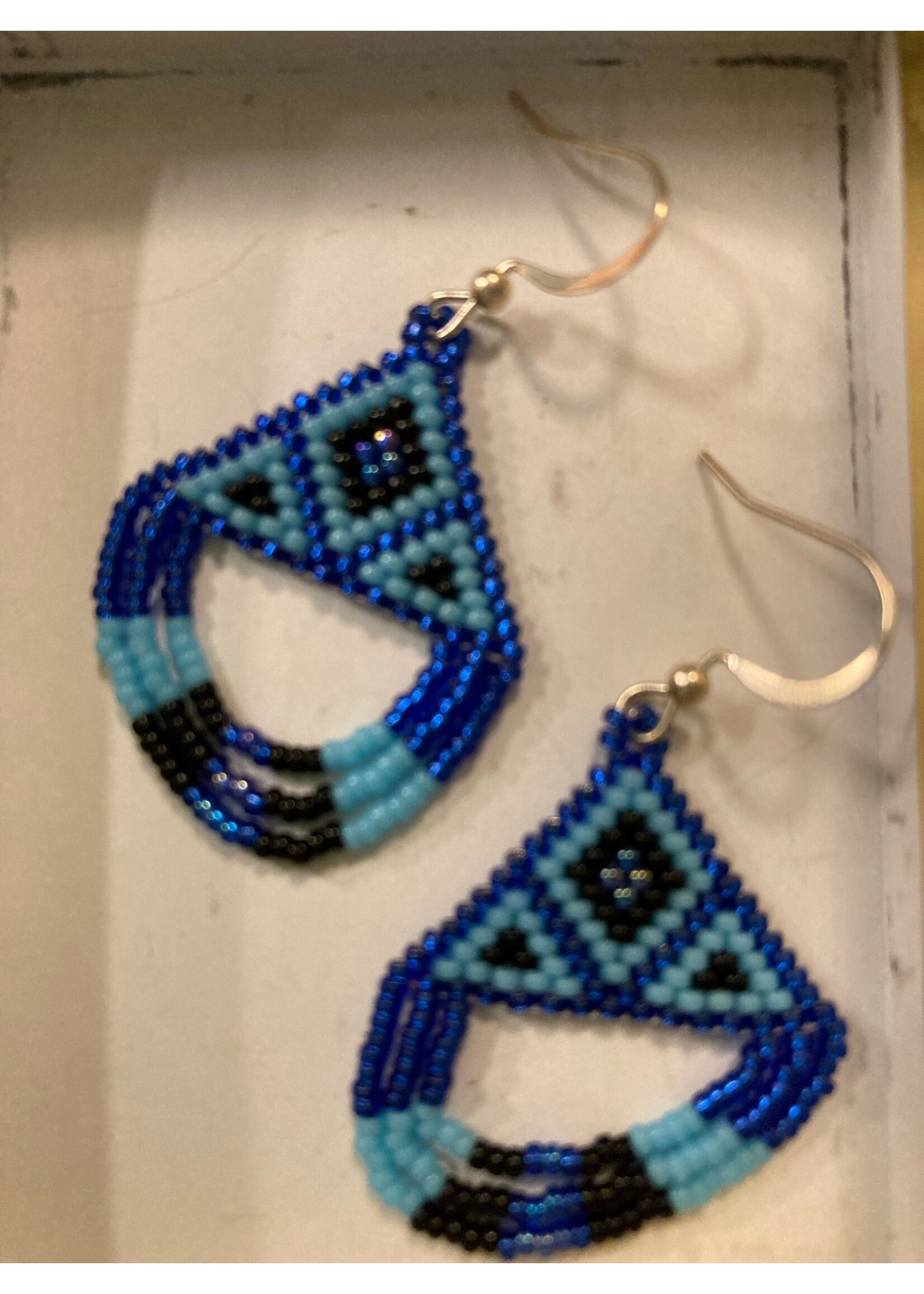 GV Earrings Blue Teepee