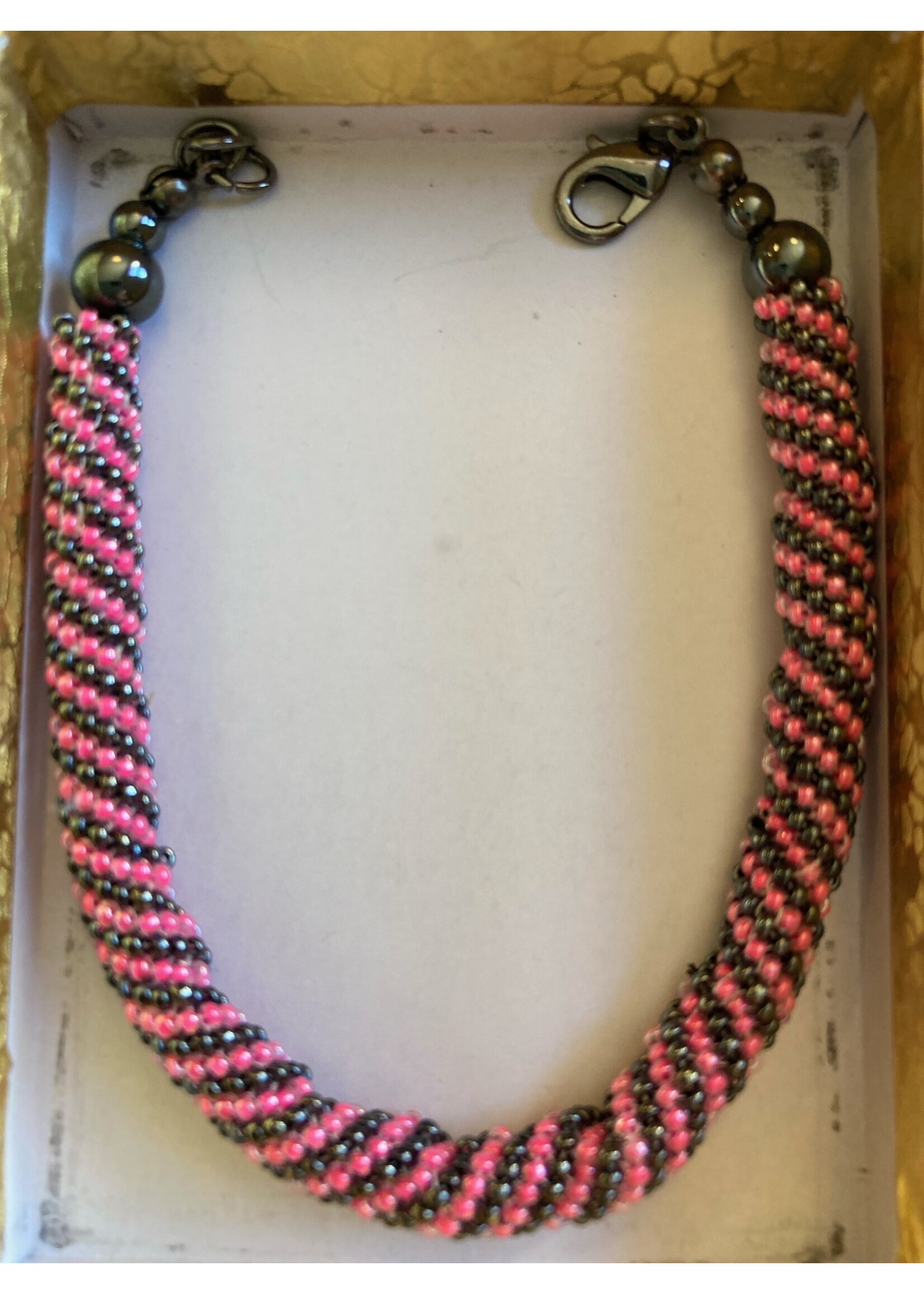 GV Bracelet Child Black & Pink Swirl