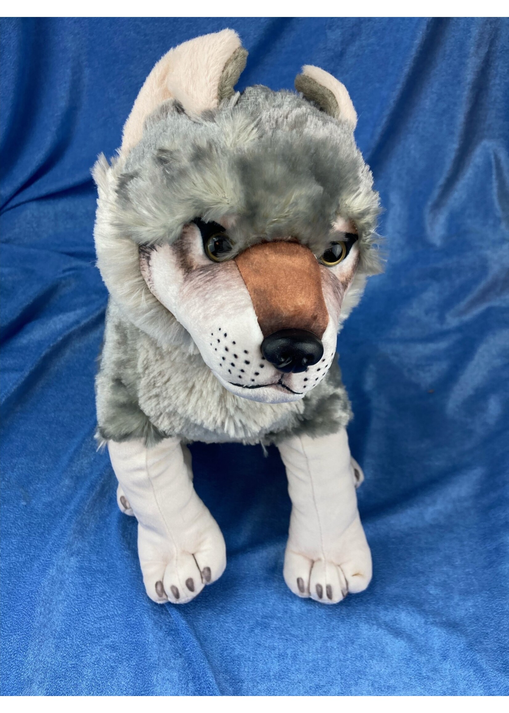 WR Artist Collection Wolf