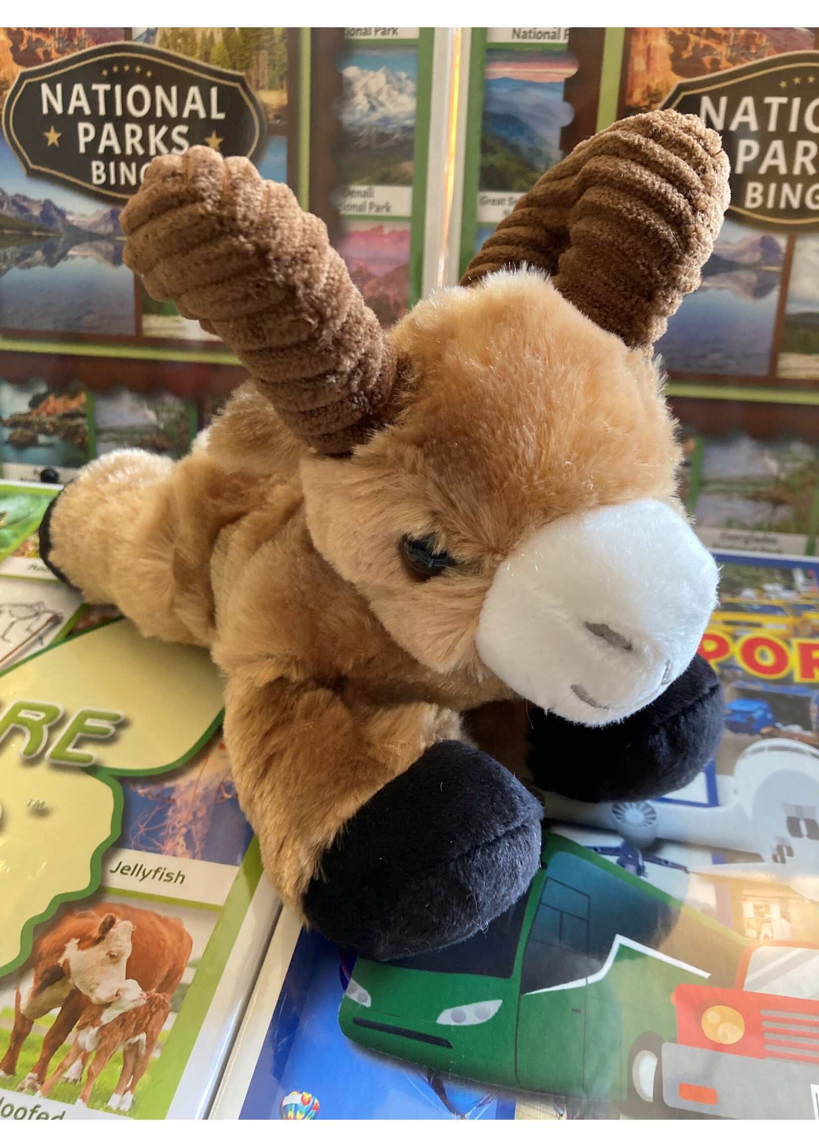 Wild Republic WR Hug 'Ems-Mini Bighorn Sheep 7"
