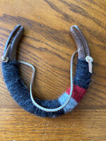 Horseshoe  Yarn