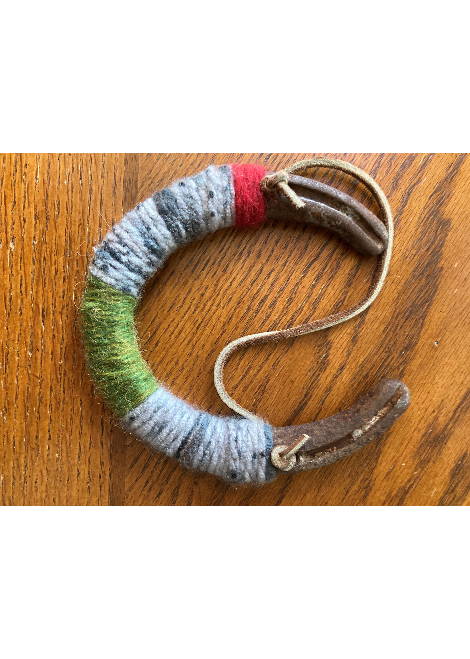 Horseshoe  Yarn