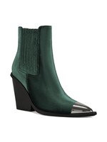 Lochlan Azaelea Wang Boots