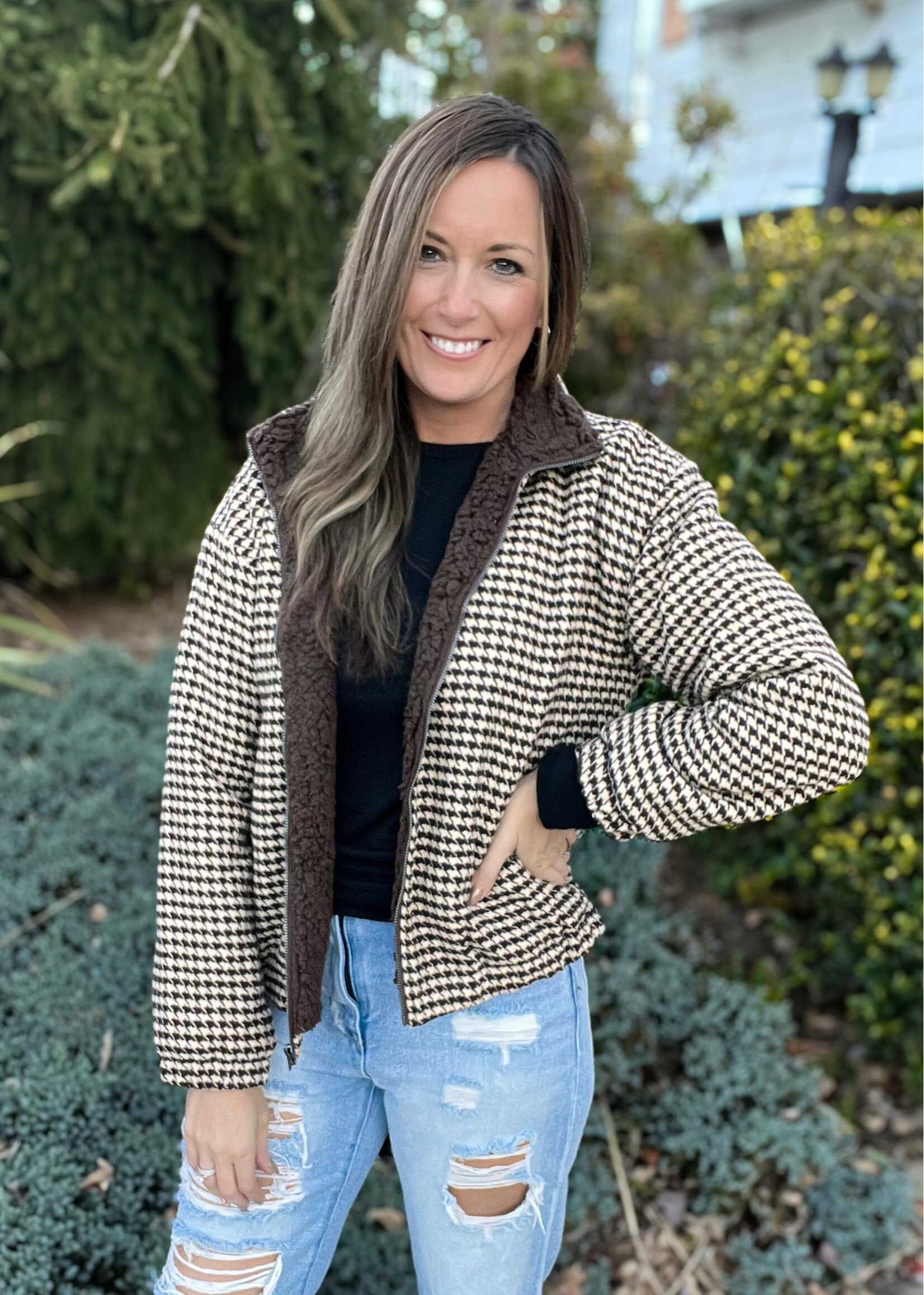Britlyn Houndstooth Sherpa Jacket