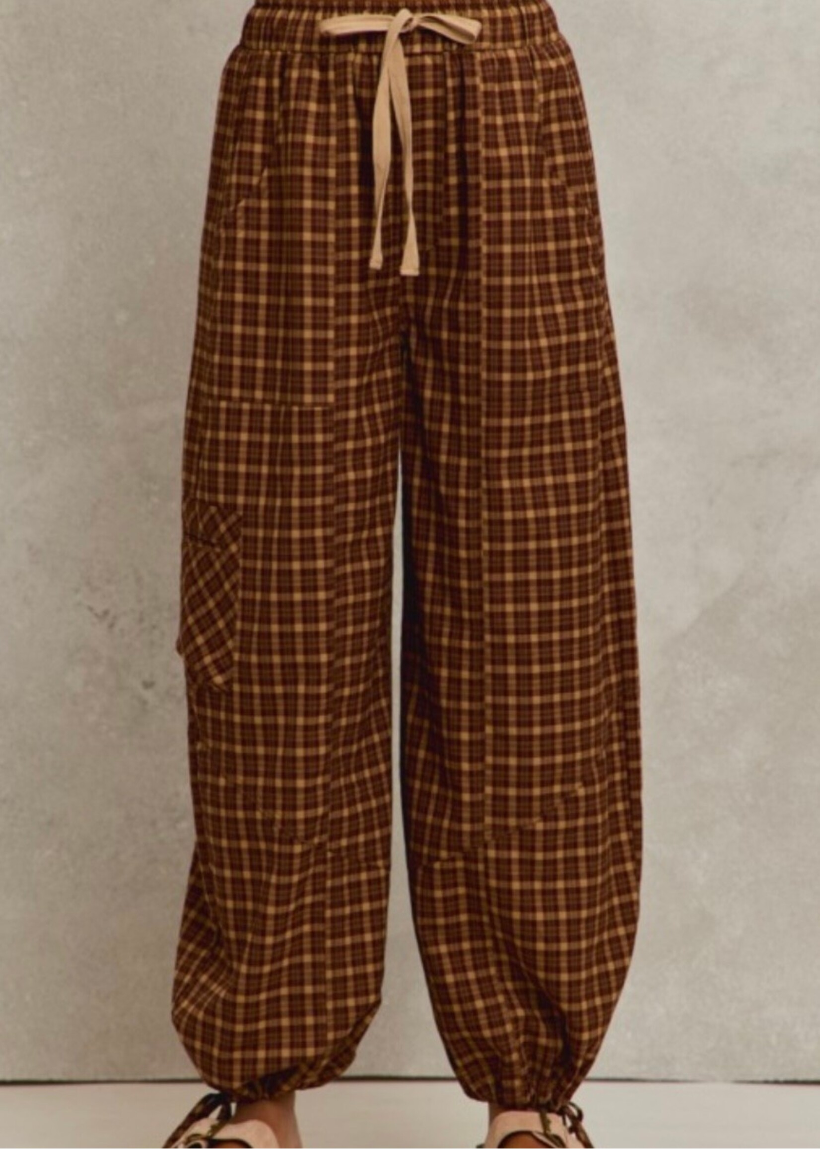 Maple Season Checkered Plaid Jogger Pants