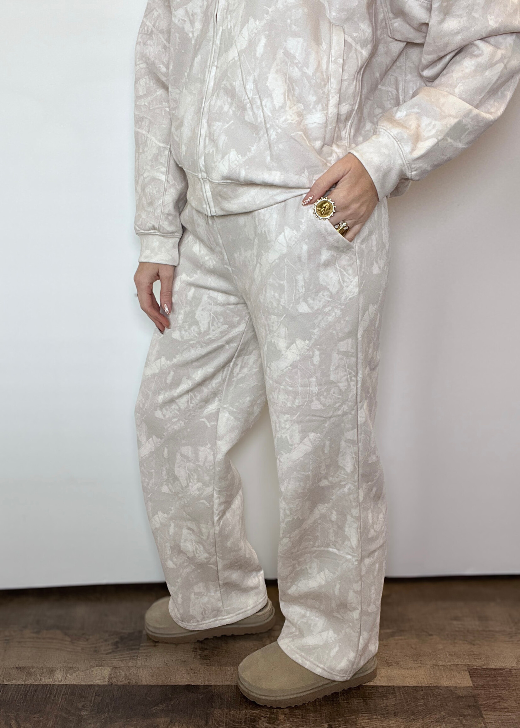 Korrie Mid Rise Camo Joggers