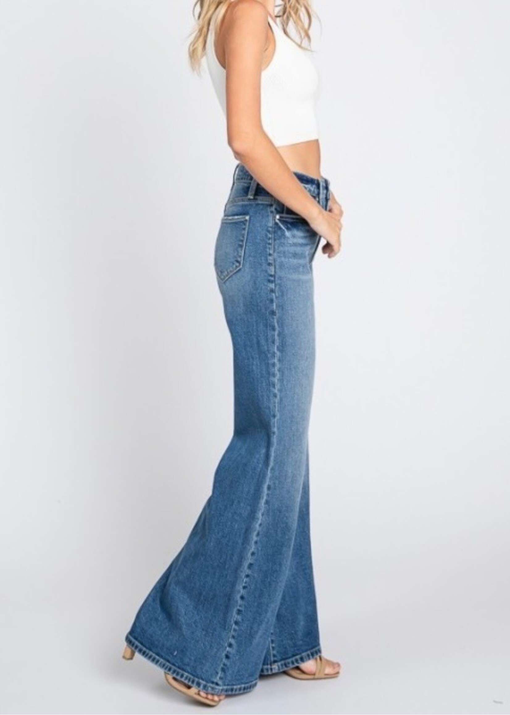 Janessa Petra Flare Jeans