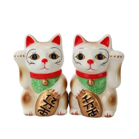  Urban Tokyo - Salt & Pepper Shakers / Lucky Cats
