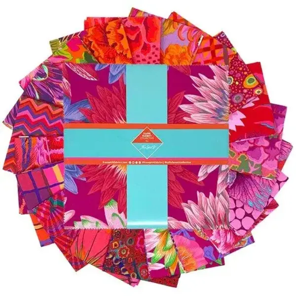 Kaffe Fassett Free Spirit - Kaffe Fassett Classic Reds   /  Charm Pack  (5inX5in) 42pc