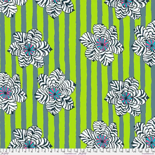 Kaffe Fassett Kaffe Fassett -  Zebra Lilly / PWBM091.GREEN