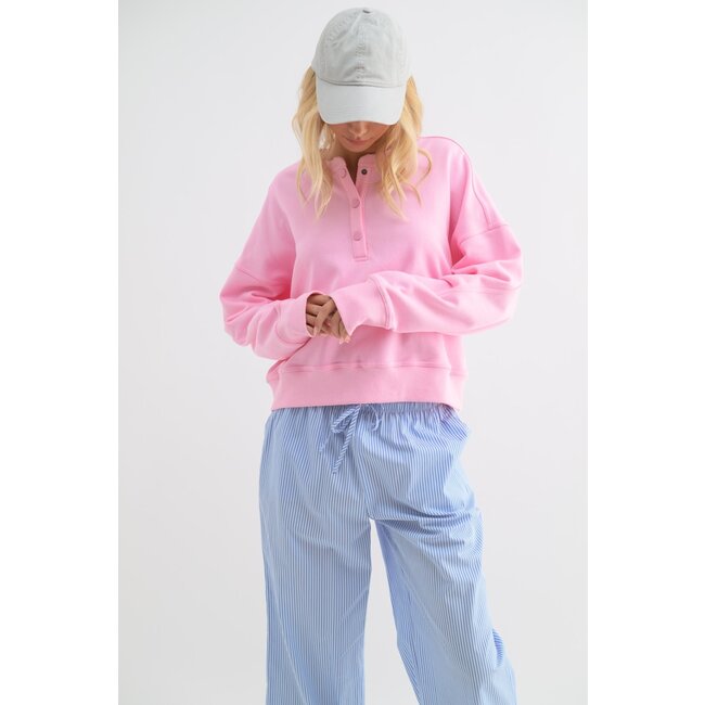 Relaxed Cropped Henley - Pink