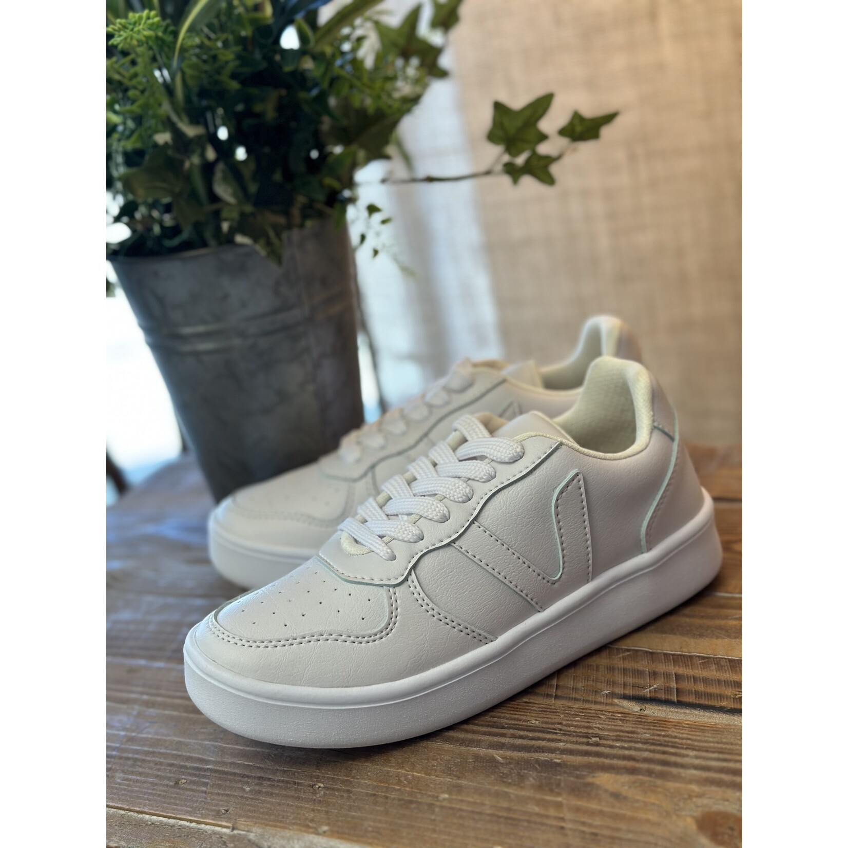 Sneaker-18