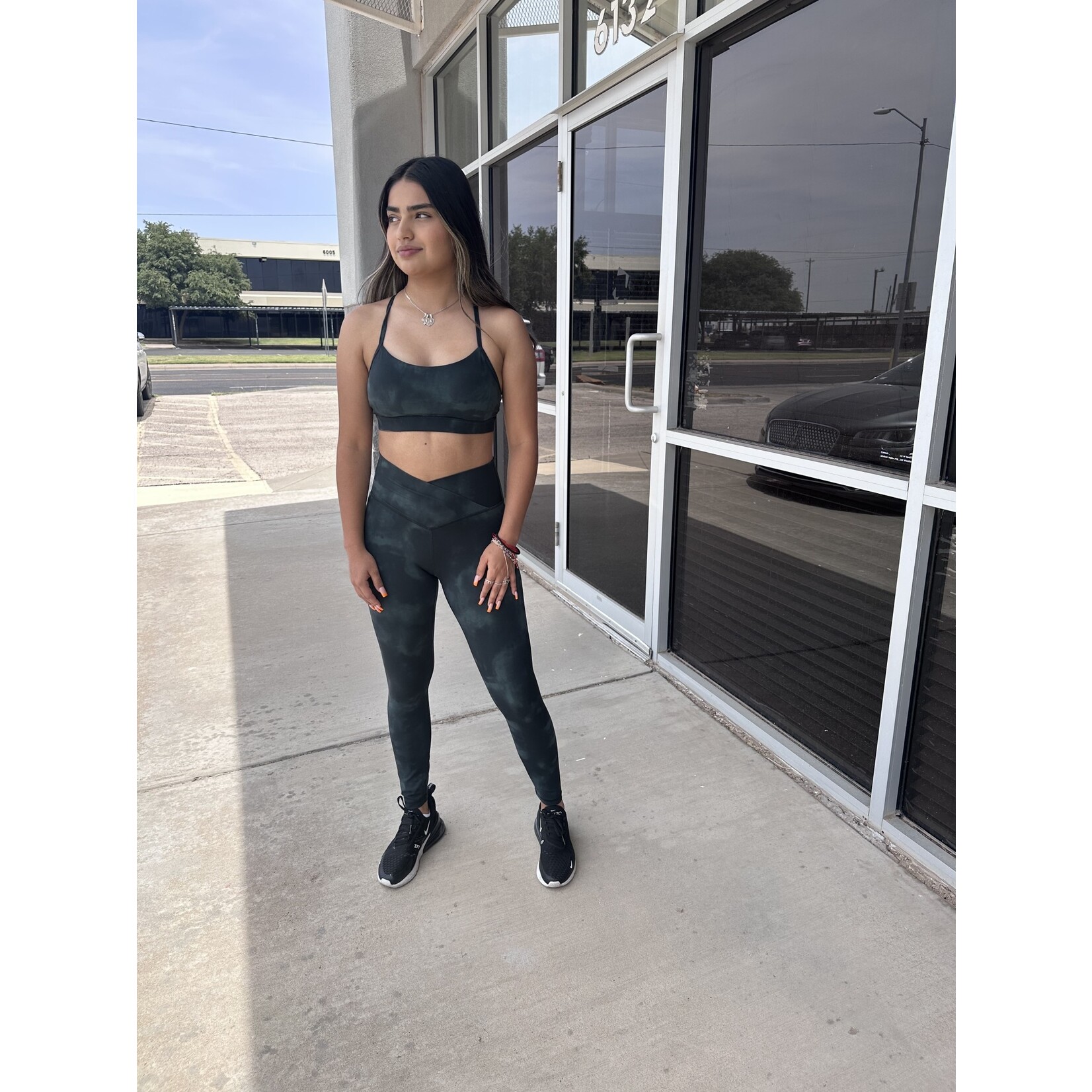 ButterLuxe VCross Leggings