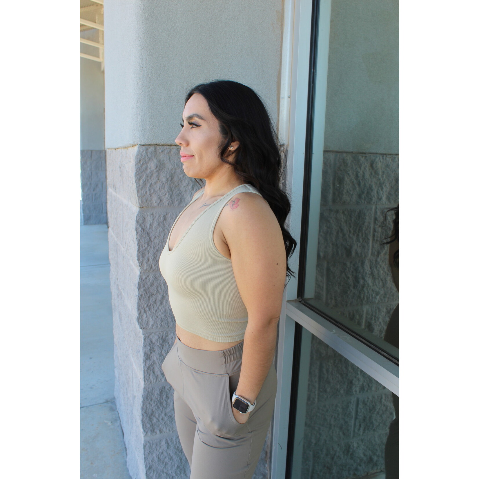 V-Neck crop top