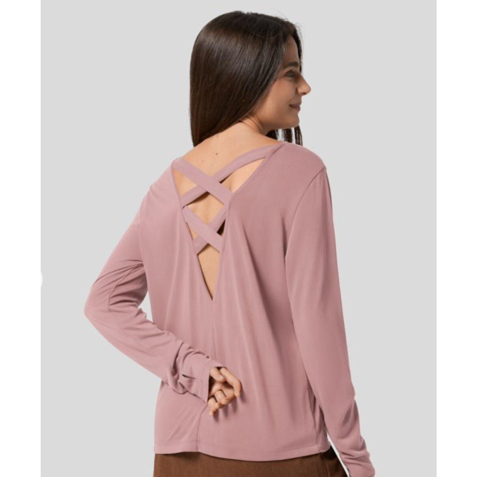 Crisscross cut out