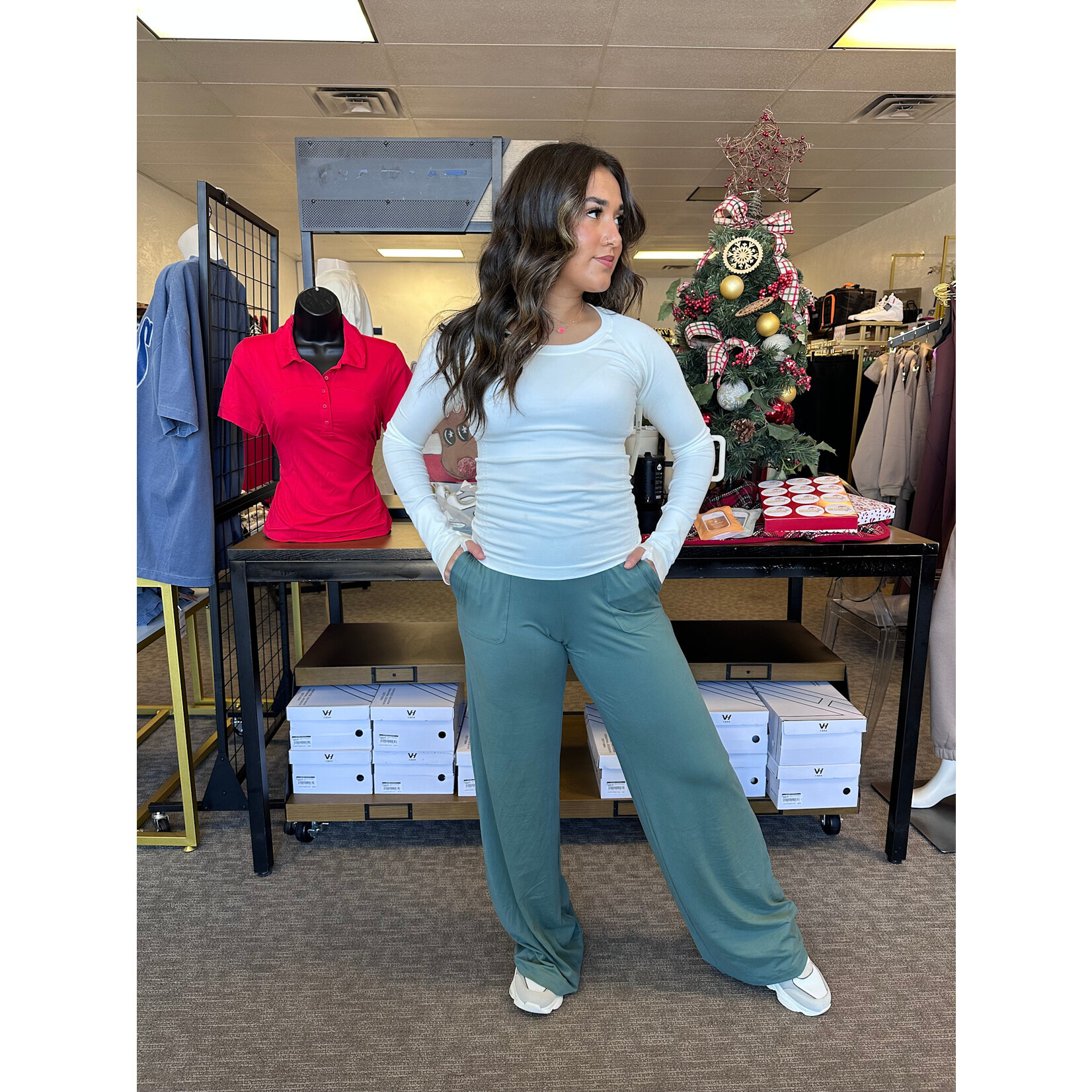 V Waist Wide Pant
