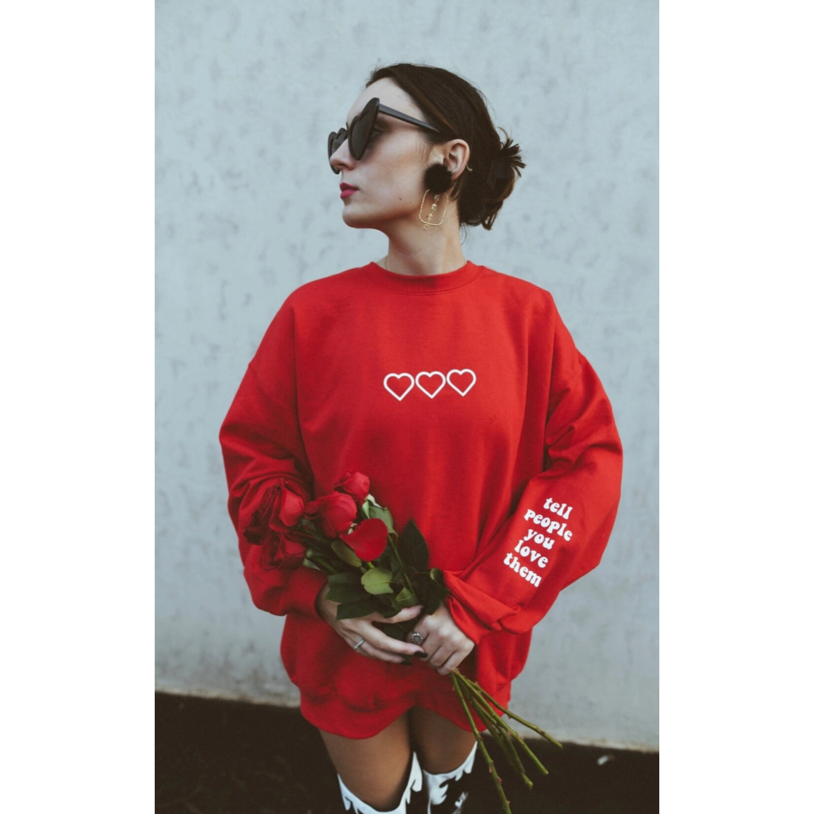 Love Never Fails-Sweater