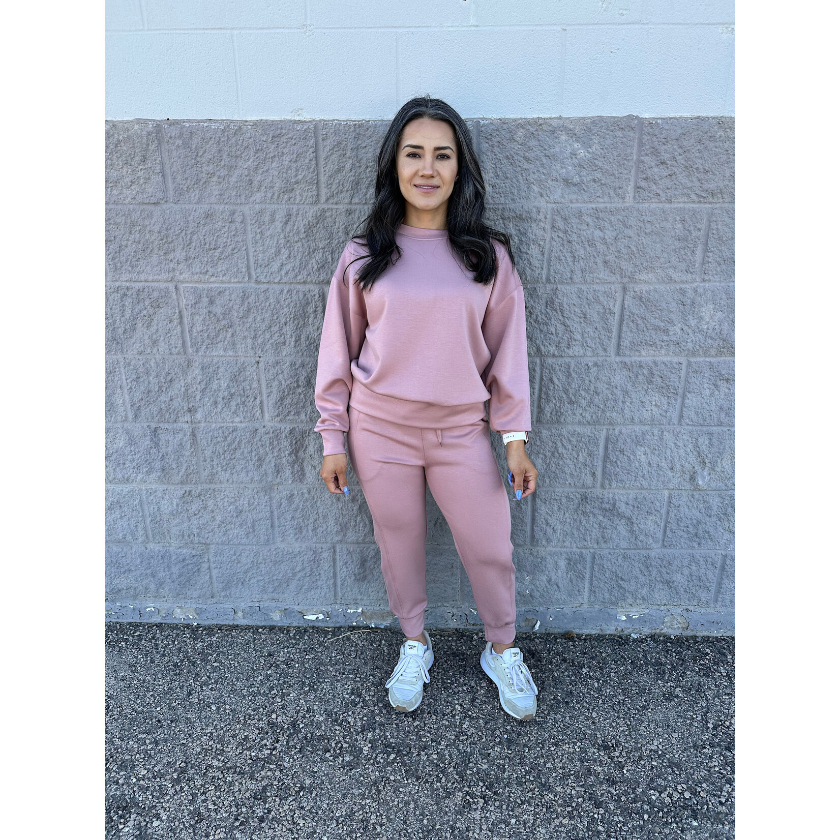Sporty Chic Cropped Jogger