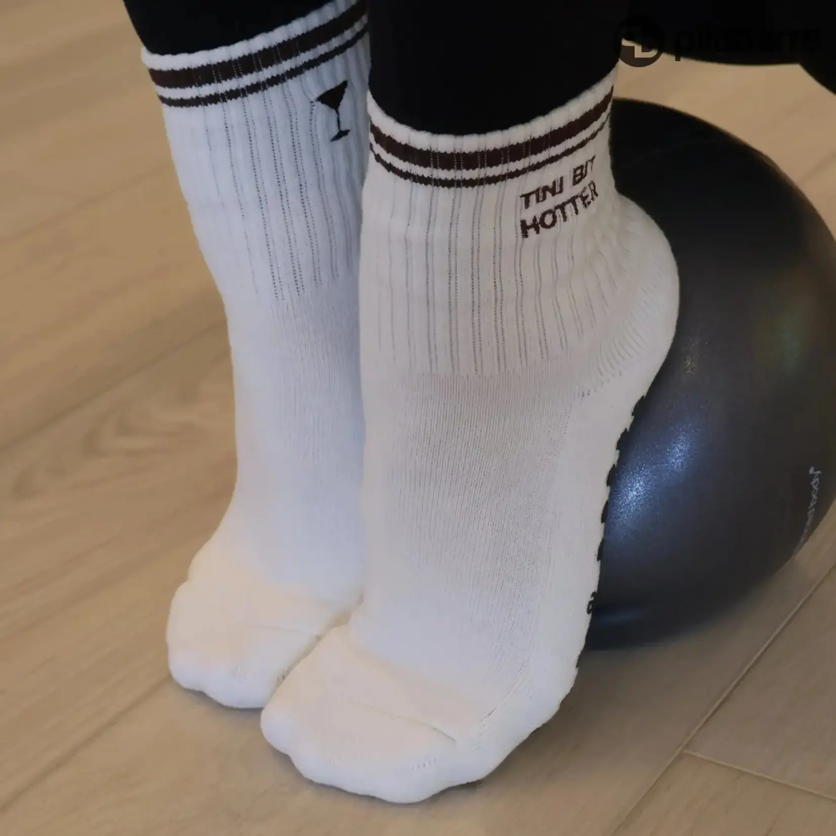 Tini Bit Hotter Grip Socks