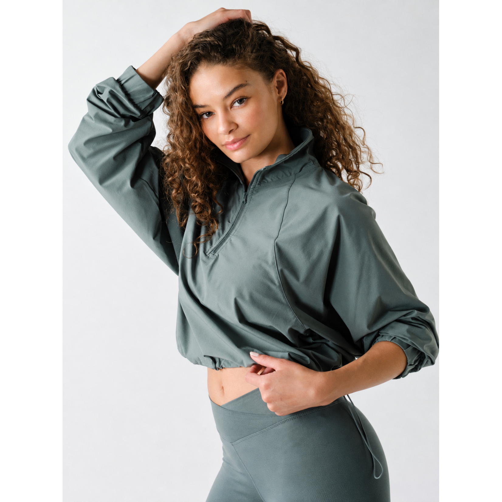 Sculpt Pullover