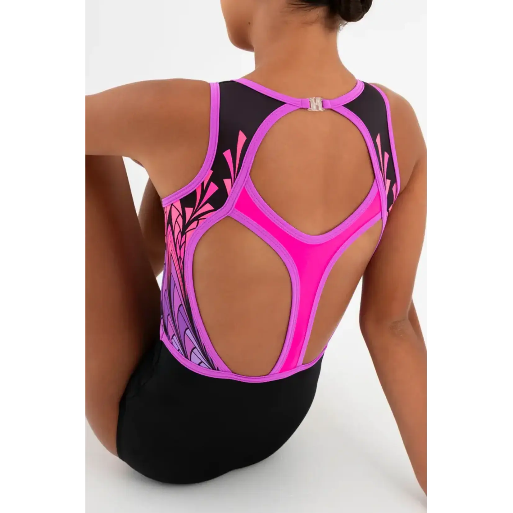 Sylvia P. SYLVIA P. FOLKLORE LEOTARD