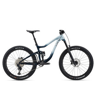 Giant 2022 Intrigue Advanced