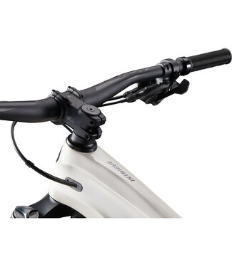 Giant 2023 Intrigue LT Advanced Pro 2