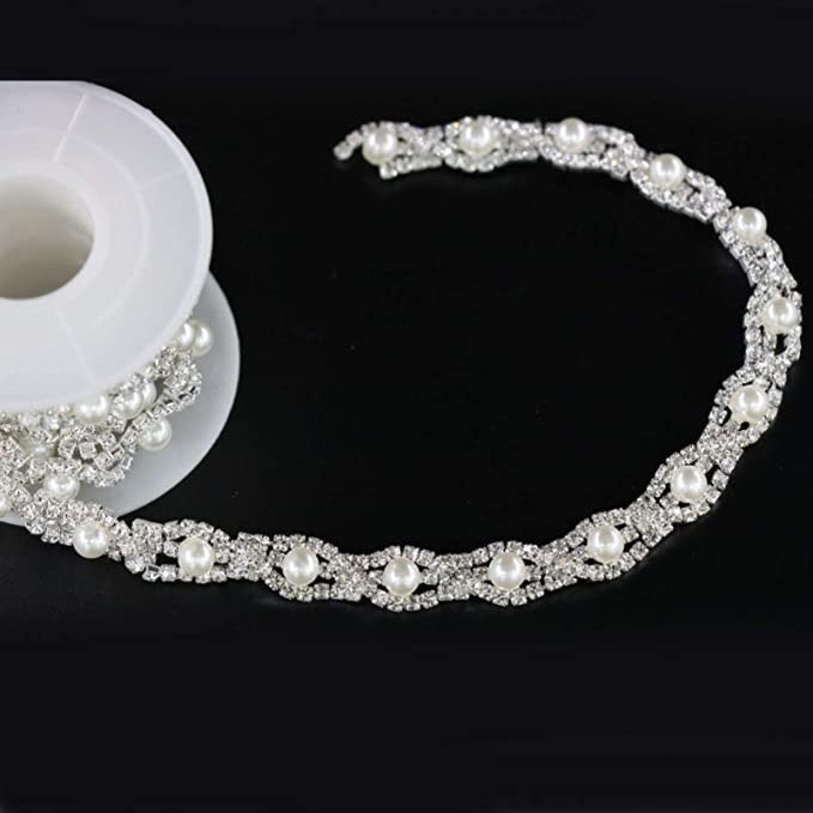 Jerler Pearl Rhinestone Trim