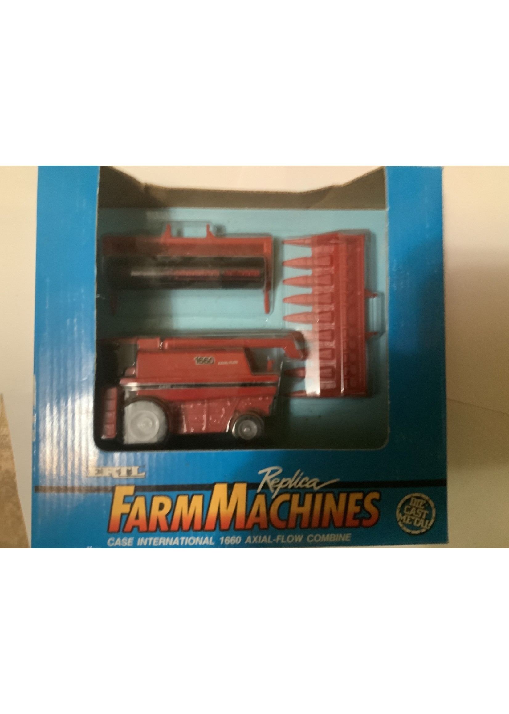 CaseIH 1/64 CaseIH axial flow 1660 combine farm machines