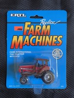 CaseIH 1/64 CaseIH Magnum 7240 W/MFWD Blue Package