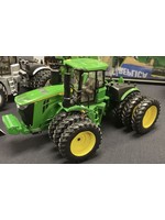 John Deere 1/32 John Deere 9R 590 4wd Tractor With Triples, 2022 Farm Show Edition