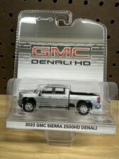 1/64 2022 GMC Sierra 2500 Denali, Quick Silver Metallic